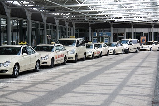 airport taxi services